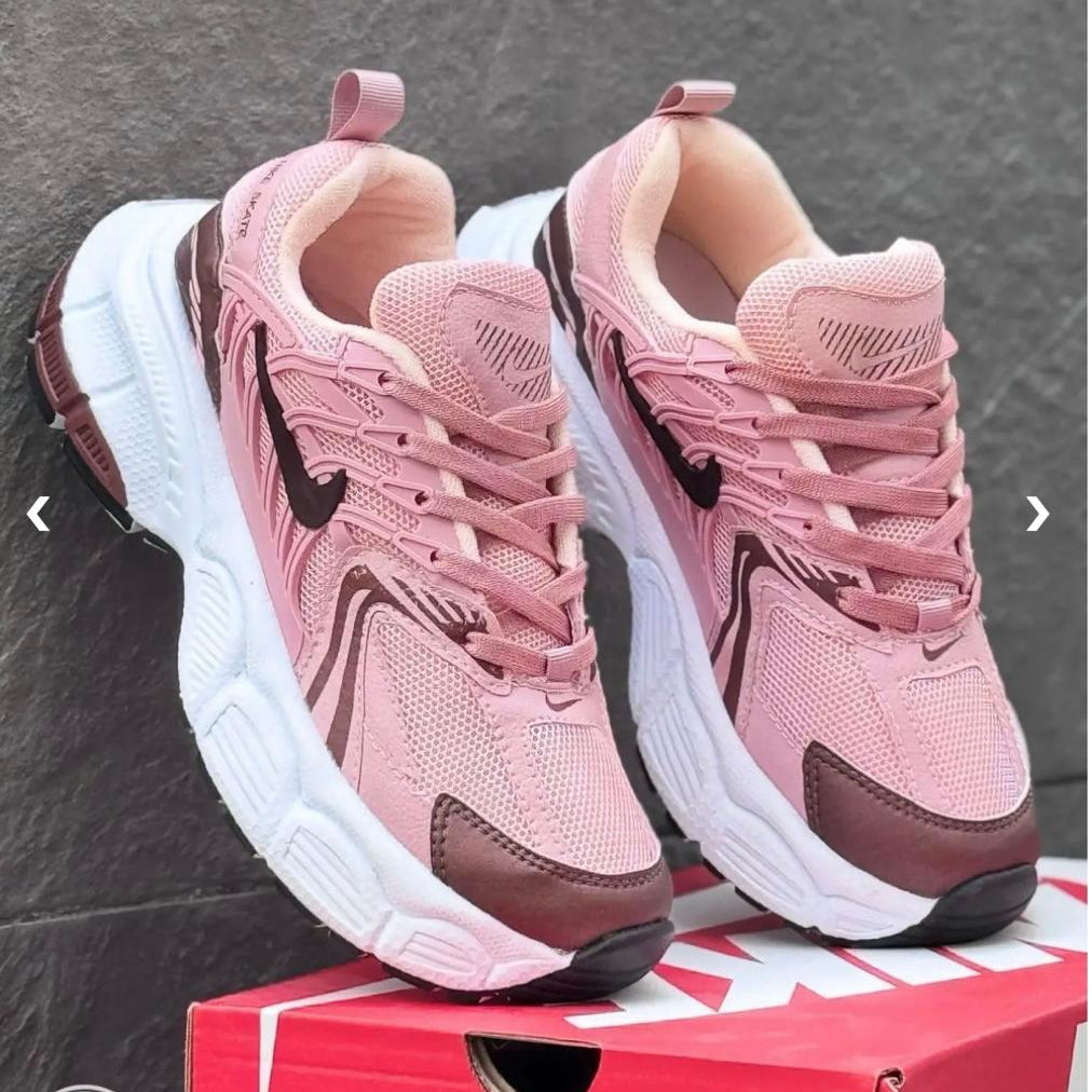 NIKE - STAKE UNISEX SUPER PROMO + PLANTILLA ORTOPEDICA GRATIS 🎁